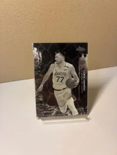 NBA Luka Doncic Topps Chrome Cuctus jack