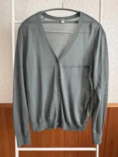 【UNIQLO】ユニクロ ライトVネックカーディガン L