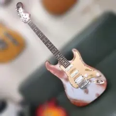 ペイズリー ストラト タイプ ボディ レリック ピックアップ 付き
