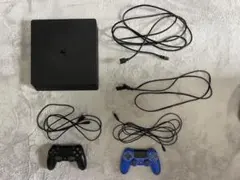 PlayStation 4 本体 黒 ※コントローラー2つ付き（黒1個、青1個）