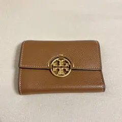トリーバーチ 三つ折り財布