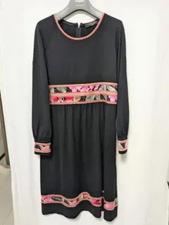 Item thumbnail for item 2cbd8fb8-713a-4bd6-9ad4-8806c72ce4f4