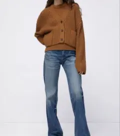 ZARA ポケット付きニットカーディガン