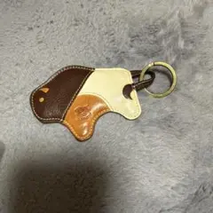 IL BISONTE（イルビゾンテ）バッファロー型レザーキーリング