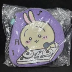 gu ちいかわ　うさぎ　ポーチ