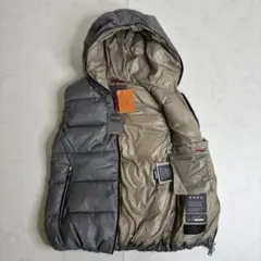 2026年最新】duvetica ダウンベストの人気アイテム - メルカリ