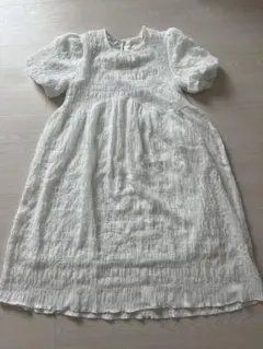 新品 BEARDSLEY フラワーカットワークパネル刺しゅうワンピ - メルカリ