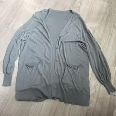 グレー ボタン付きカーディガン　丈長め　春
