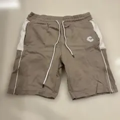 クロノス　ショートパンツ　Mサイズ　ベージュ