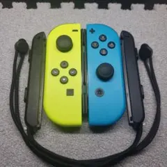 ぷ*い様 Switch　ジョイコン　左右　イエロー&ブルー