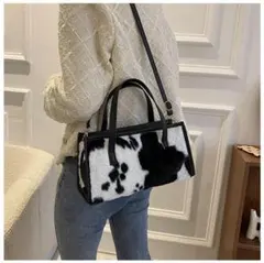アニマル柄ショルダーハンドバック 牛柄 ファー 2way 軽量 新品