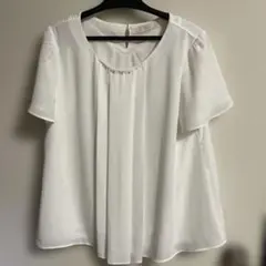 ホワイト プリーツ 半袖シャツ