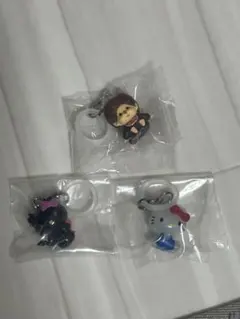 ハローキティーめじるしアクセサリー モンチッチめじるしアクセサリー2 3つセット