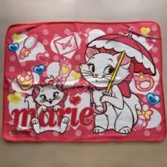 マリーちゃん　ひざ掛け　ブランケット　フリース