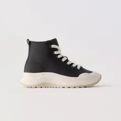 ZARA ザラ チャンキーソール 厚底 ハイカット スニーカー zaragirlのサムネイル
