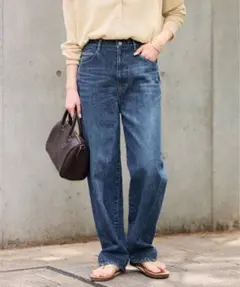 美品！フレームワーク　ブーツカットデニムパンツ 美品！フレームワーク ブーツカットデニムパンツ - メルカリ