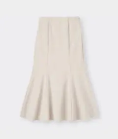 GU カットソーマーメードロングスカート　ホワイト