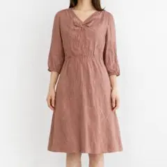 アーバンリサーチロッソ 七分袖ワンピース くすみピンク ツイストネック 膝丈