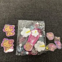 【8/19限定値下げ】サンリオトコナツストラップ　チャーミーキティ＆日焼けシール