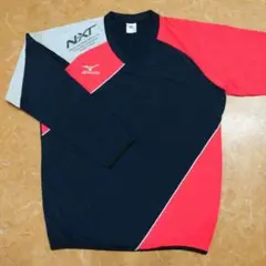 【送料込み】Mizuno Vネック長袖ウォームアップウェア