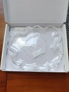 新品marimekko マリメッコ Unikko 60th ガラスプレート