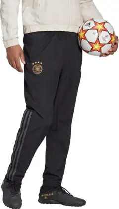 ぽ*ん様 新品未使用　adidas　2022 ドイツ代表　トレーニング　セットア 2026年最新】ドイツ代表 トレーニング 2022の人気アイテム - メルカリ