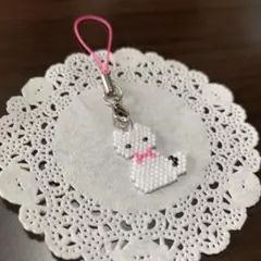 白猫のストラップ♪