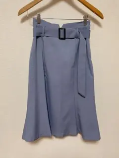 【美品】Honeys GLACIERベルト付 フレアスカート くすみブルー M