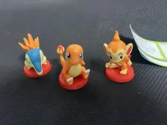 ポケットモンスター　チョコエッグ　旅立ちの3匹　ヒトカゲ　ヒノアラシ　ヒコザル