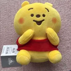 ディズニーストア　くまのプーさんぬいぐるみのサムネイル