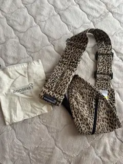 GOOSEKET ヒョウ柄 抱っこ紐