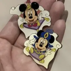 ディズニーリゾート　ミニーマウス・ミッキーマウス ピンバッジ 2個セット