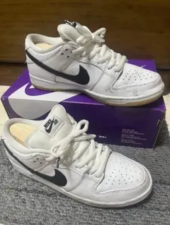 Nike SB Dunk Low ホワイト/ブラック