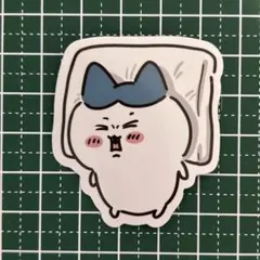 防水ステッカー　シール　ちいかわ　ハチワレ　うさぎ　モモンガ　枕　O