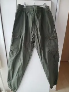 新品未使用WTAPSカーゴパンツ オリーブ色 4ポケット