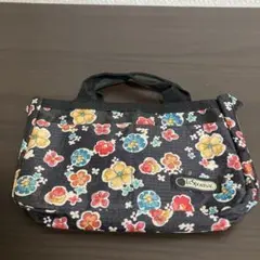 LeSportsac 花柄ポーチ 小型