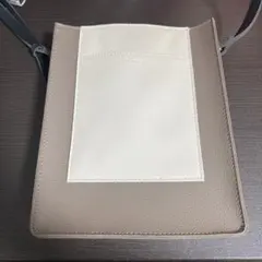 TAKEO KIKUCHI ベージュ レザー トートバッグ 外ポケット付き