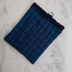 バネ口　ポケットティッシュポーチ　ファミリアチェック　青