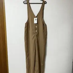 新品タグ付き　ファッション　ズボン　オールインワン　Mサイズ　ベージュ