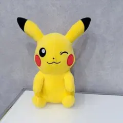 【美品】ポケモン ピカチュウ ぬいぐるみ ウィンク Pokémon