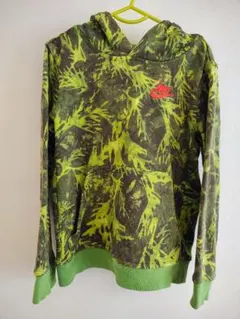 【ナイキ】カモフラージュ柄フード付きトレーナー XS