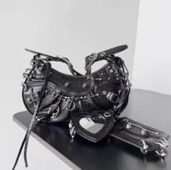 Item thumbnail for item e9616a26-a88e-4c45-a952-a5a4187a5add