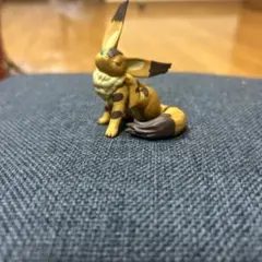 ジブリ ポーズがいっぱいコレクション （キツネリス テト フィギュア）