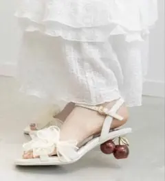 き*可様 RANDA チェリーヒールストラップサンダル Mサイズ - メルカリ
