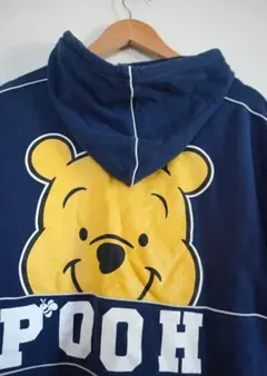 Item thumbnail for item c3bc557d-5a96-4116-b92c-11c7b422a982