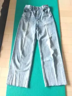 アズールデニム　ライトブルーダメージ Sサイズ　ハイウエスト