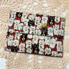 ハンドメイド　ポケットティッシュケース　招き猫　猫柄　レッド