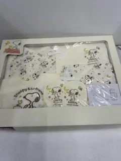 か*な様 未使用　未開封　スヌーピー ベビー服セット 新生児用