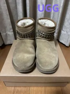 スタッズ ブーツ