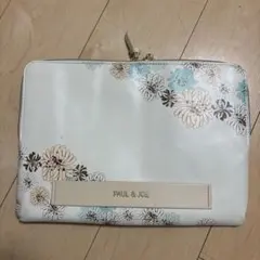PAUL & JOE 花柄PCケース
